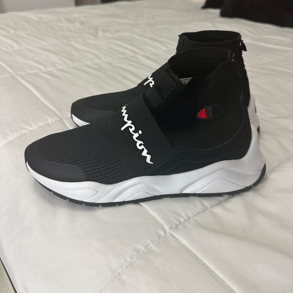 Women’s Champion Rally Hi Athletic Shoe - Picture 3 of 7